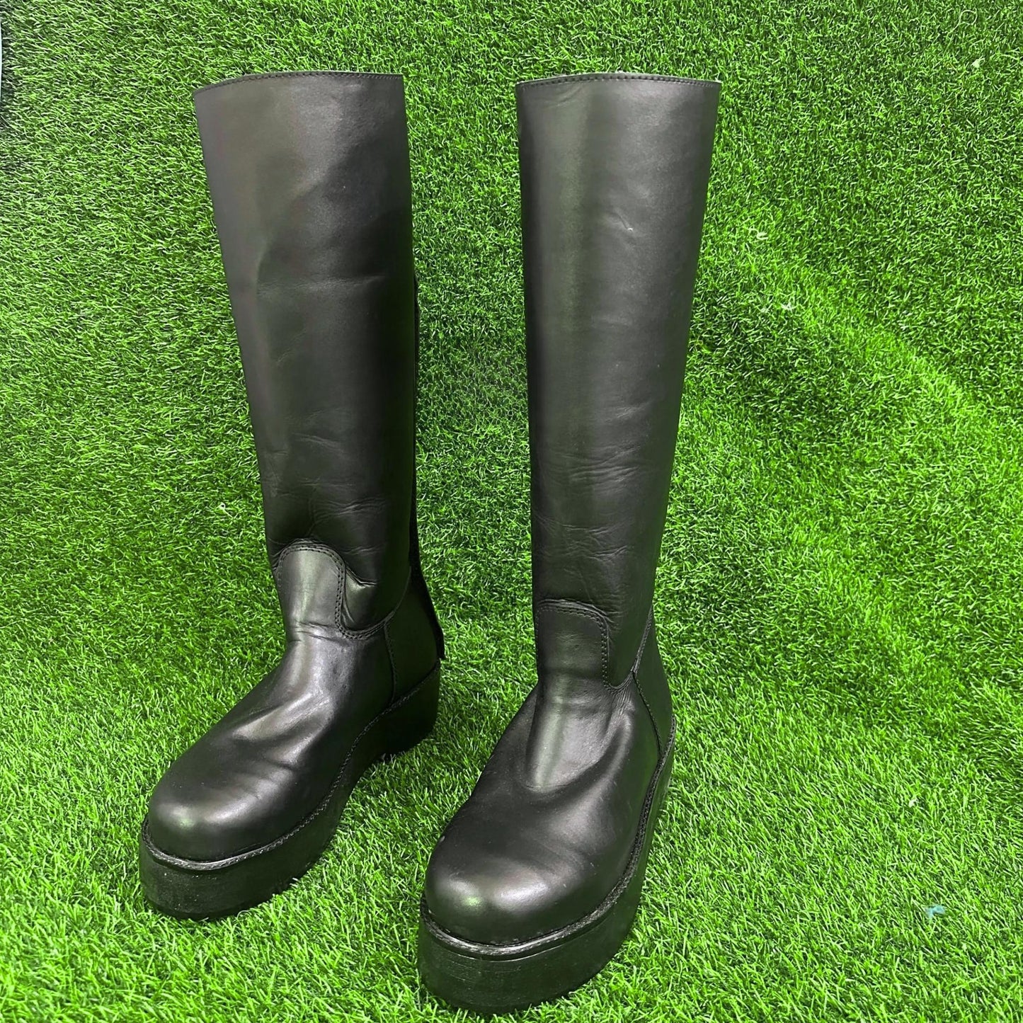 Classic Knee High Wrestling Boots – All Black Leather | Platform Sole